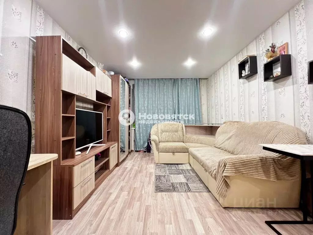 1-к кв. Кировская область, Киров Советская ул., 11а (28.7 м) - Фото 1