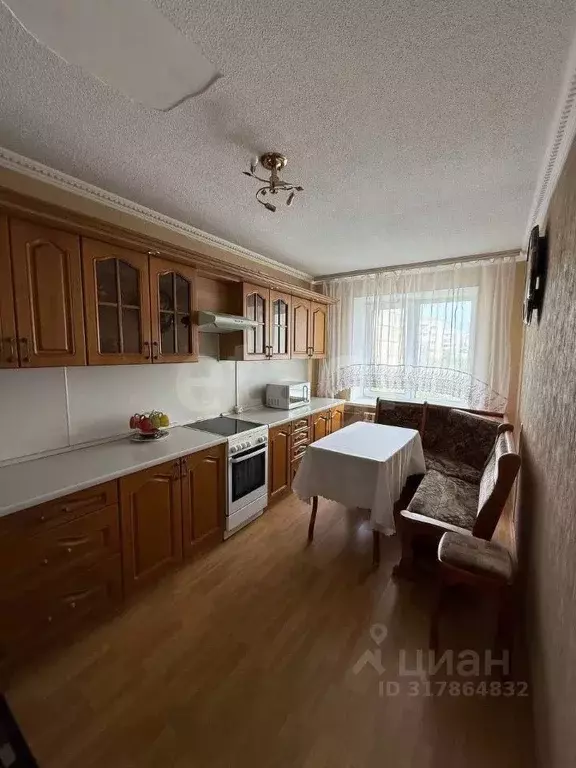 2-к кв. Белгородская область, Белгород Славянская ул., 11 (60.2 м) - Фото 0