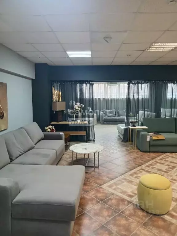 Торговая площадь в Сахалинская область, Южно-Сахалинск Еланский ... - Фото 2