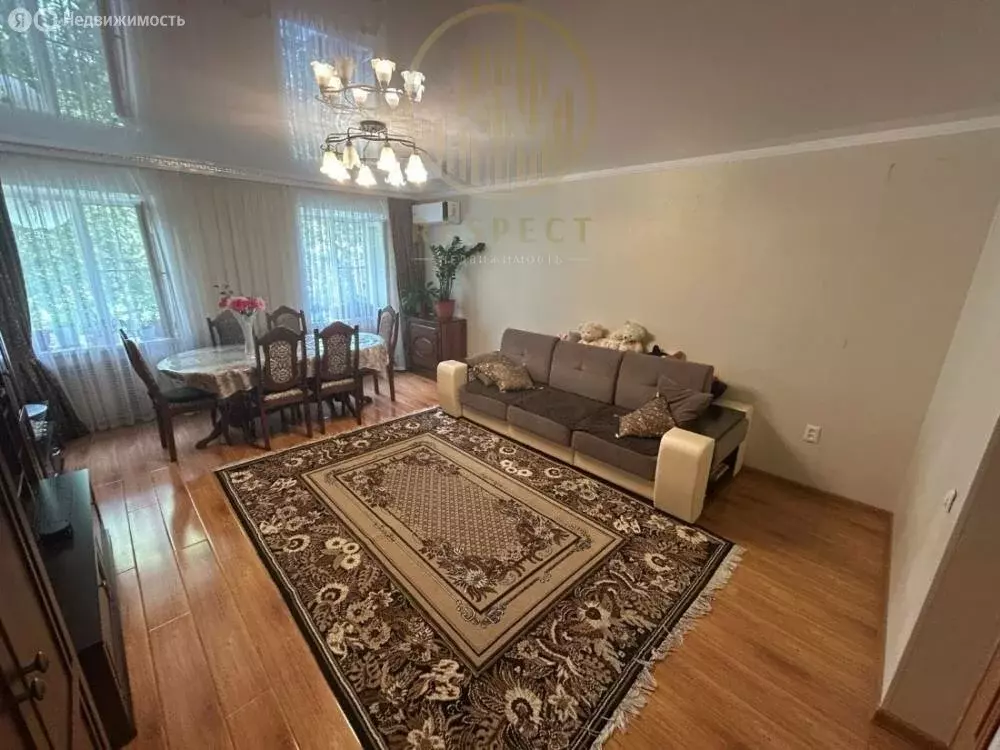 3-комнатная квартира: Ессентуки, Пятигорская улица, 140 (66.07 м) - Фото 0