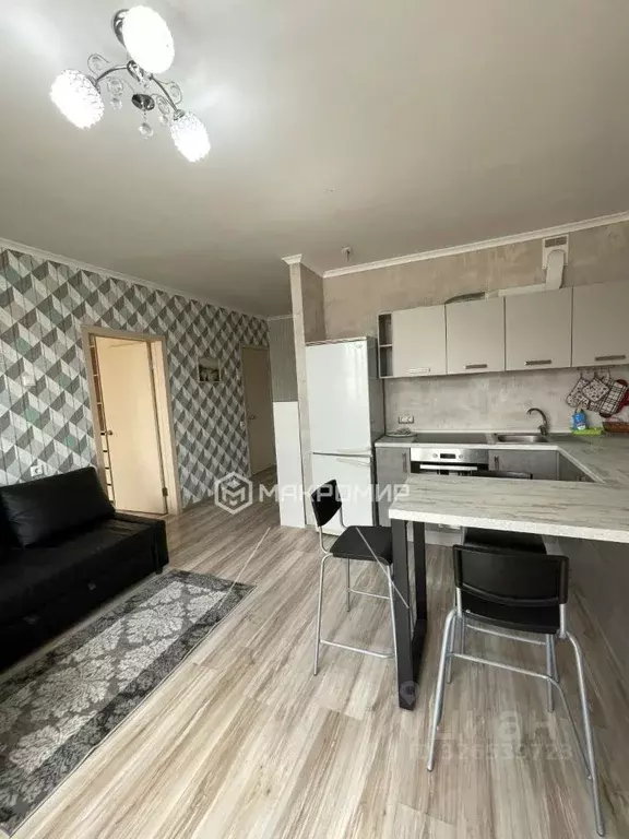 1-к кв. Челябинская область, Челябинск ул. Хариса Юсупова, 66 (45.0 м) - Фото 1