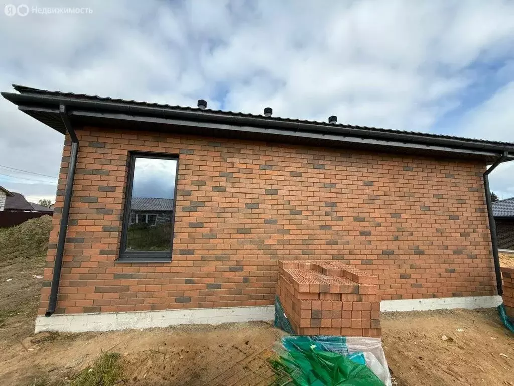 Дом в Тверская область, Калининский муниципальный округ, деревня ... - Фото 1