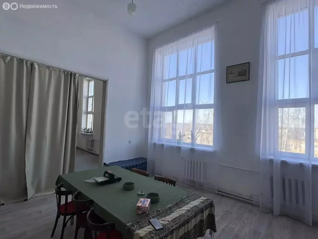 2-комнатная квартира: Саранск, улица Розы Люксембург, 24 (102.4 м) - Фото 1