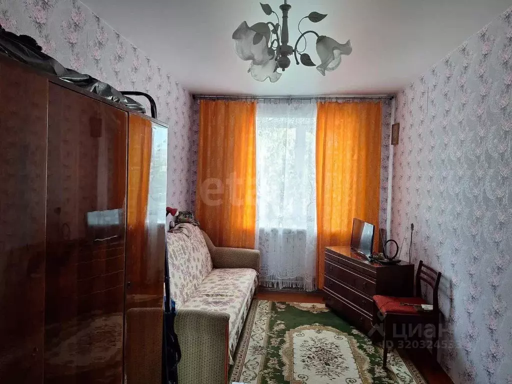 2-к кв. Орловская область, Орел Новосильская ул., 11 (44.0 м) - Фото 0