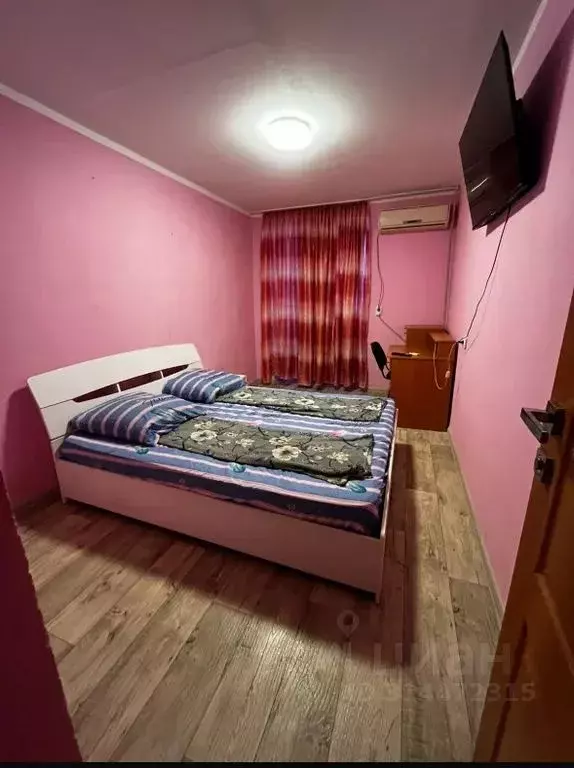 2-к кв. Крым, Евпатория ул. Имени 60-летия Октября, 18А (45.0 м) - Фото 0