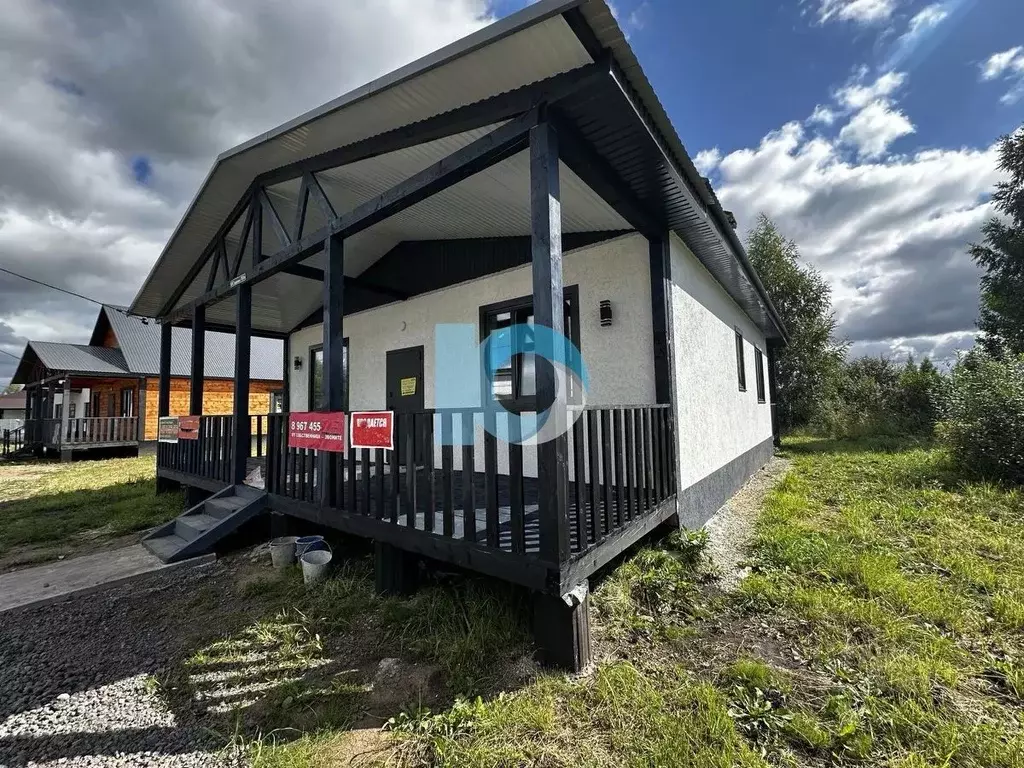 Дом в Башкортостан, с. Иглино ул. Лесотехникума (100 м) - Фото 1