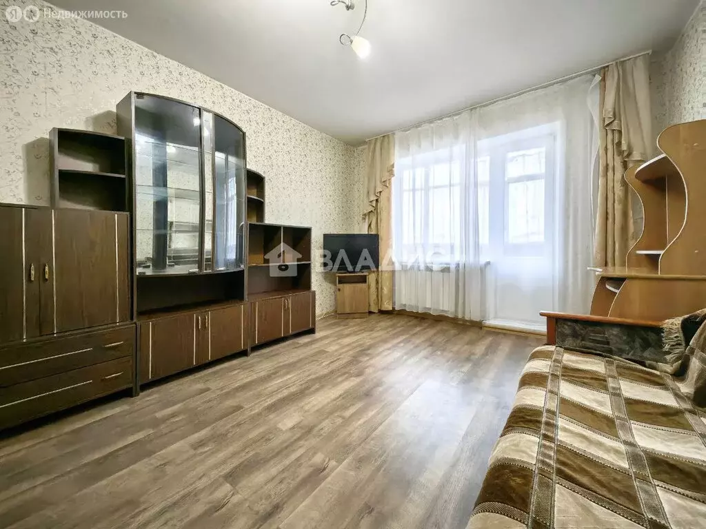 1-комнатная квартира: Смоленск, улица Попова, 40А (40 м) - Фото 0