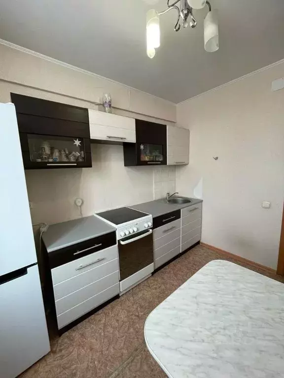 2-к кв. Кемеровская область, Кемерово ул. Суворова, 18 (43.7 м) - Фото 1