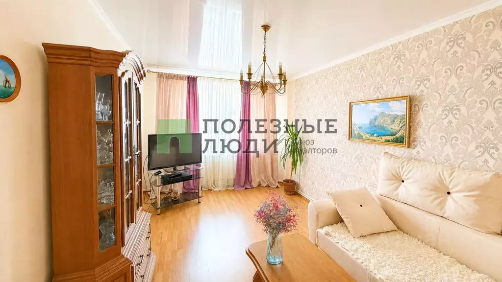 3-к кв. Белгородская область, Белгород ул. Есенина, 44 (63.4 м) - Фото 2