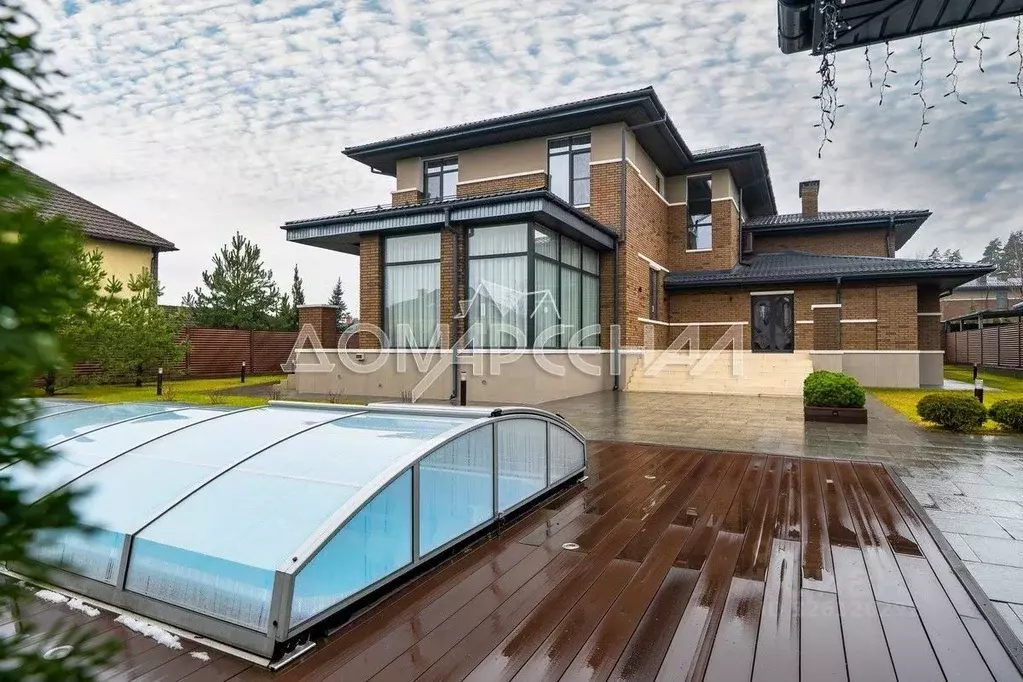 Дом в Москва д. Бурцево,  (415 м) - Фото 1