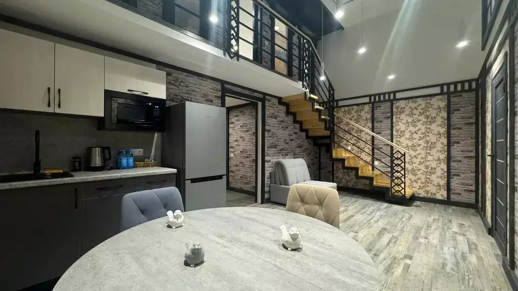 3-к кв. Карелия, Сортавала ул. Ленина, 1 (68.0 м) - Фото 1