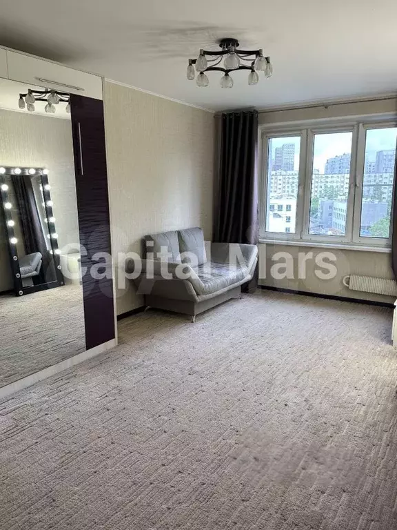 1-к. квартира, 32 м, 7/9 эт. - Фото 0
