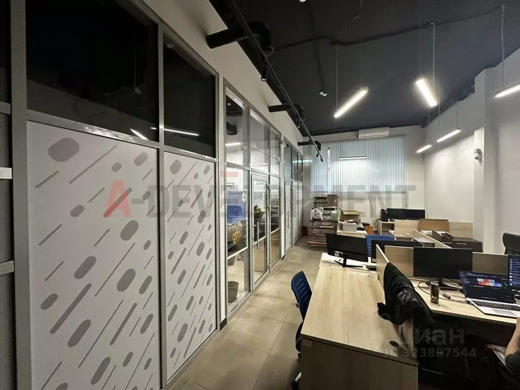 Торговая площадь в Татарстан, Казань просп. Альберта Камалеева, 26/12 ... - Фото 2