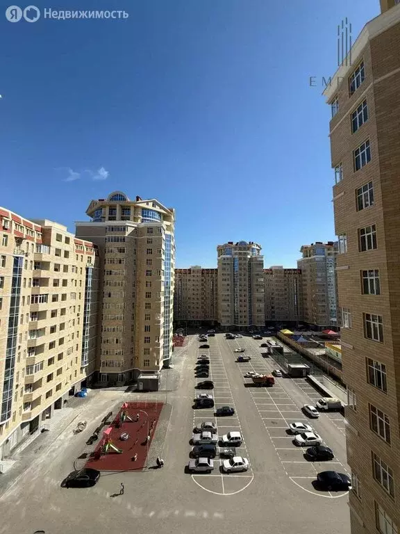 2-комнатная квартира: Грозный, улица Мира, 52Ак1 (64 м) - Фото 0
