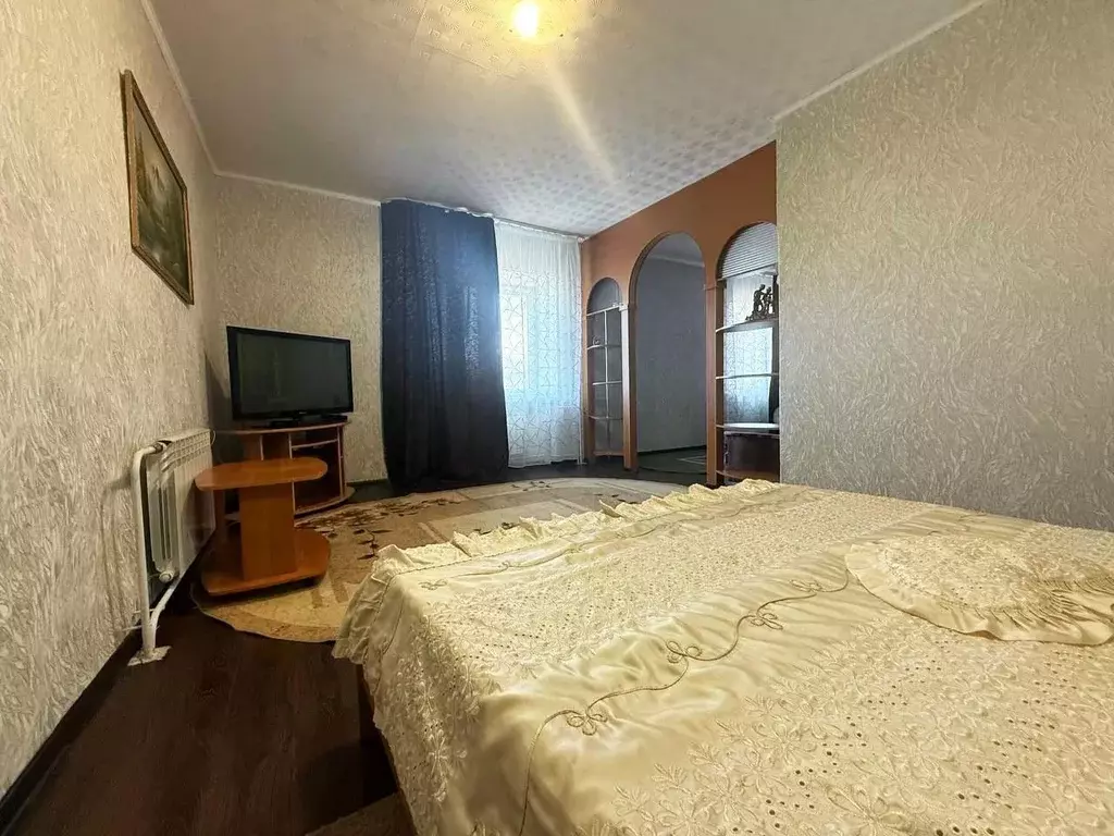 Комната Хакасия, Абаза ул. Гагарина, 5А (44.0 м) - Фото 2