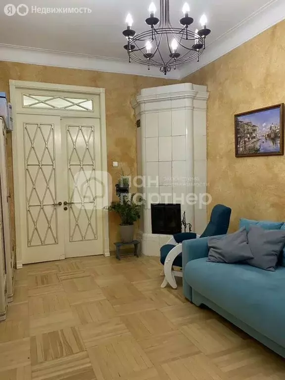 3-комнатная квартира: Санкт-Петербург, Малый проспект Васильевского ... - Фото 1