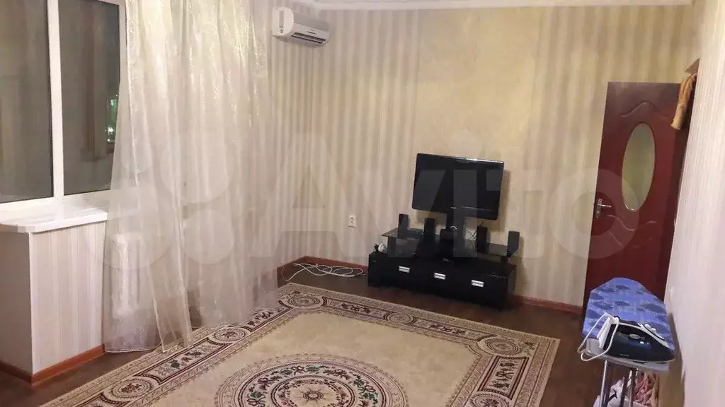 2-к. квартира, 57 м, 2/5 эт. - Фото 1