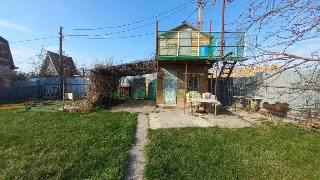 Дом в Саратовская область, Балаковский район, Натальинское ... - Фото 1
