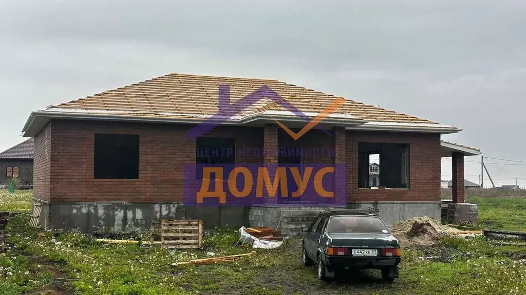 Дом в Белгородская область, Белгородский район, с. Стрелецкое ул. ... - Фото 1