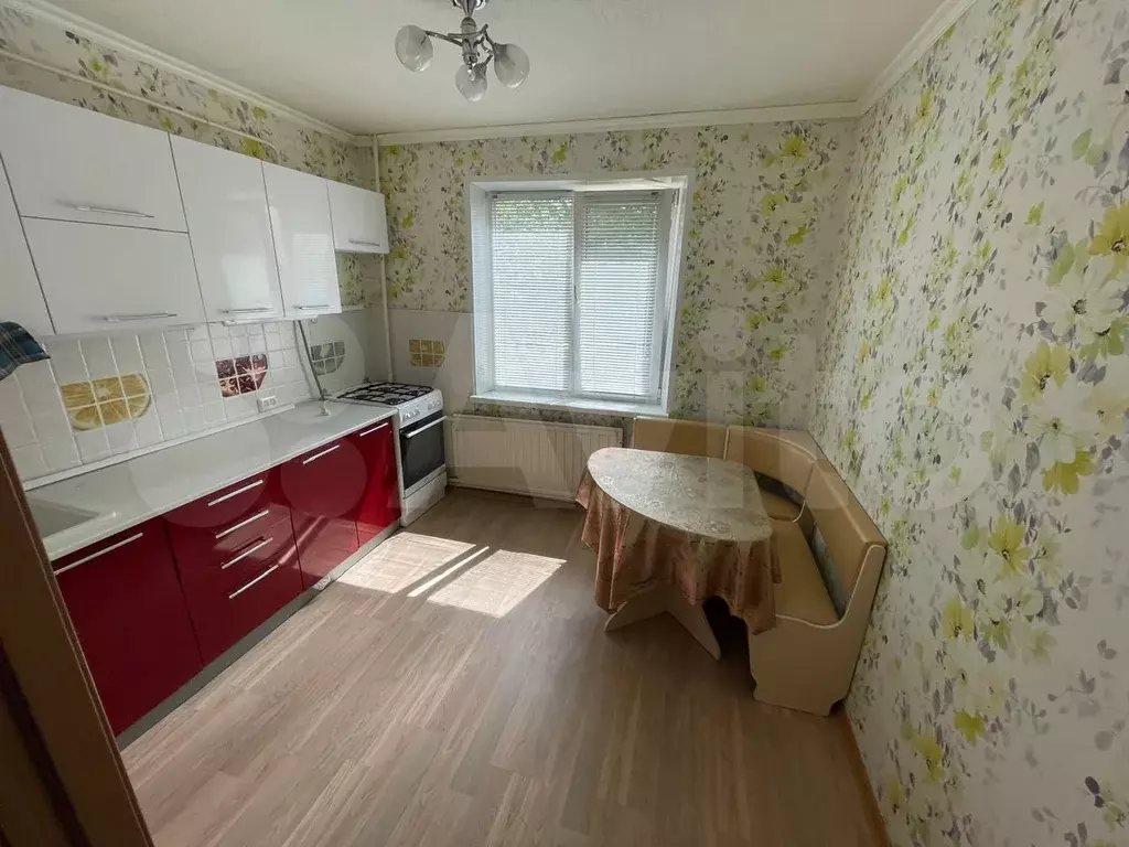 1-к. квартира, 40 м, 1/9 эт. - Фото 0