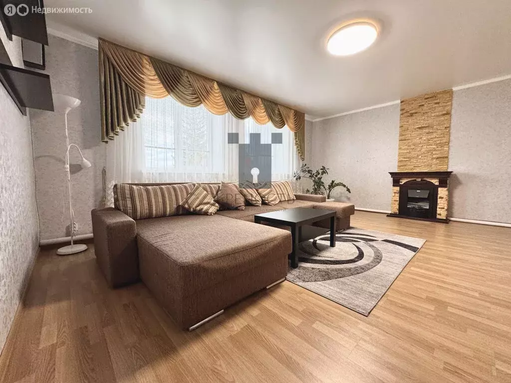 Дом в Мелеуз, улица Арсланова, 14Б (166.2 м) - Фото 1