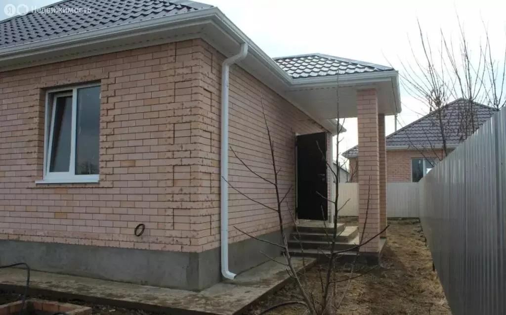 Дом в Ростов-на-Дону, Особенная улица (85 м) - Фото 2