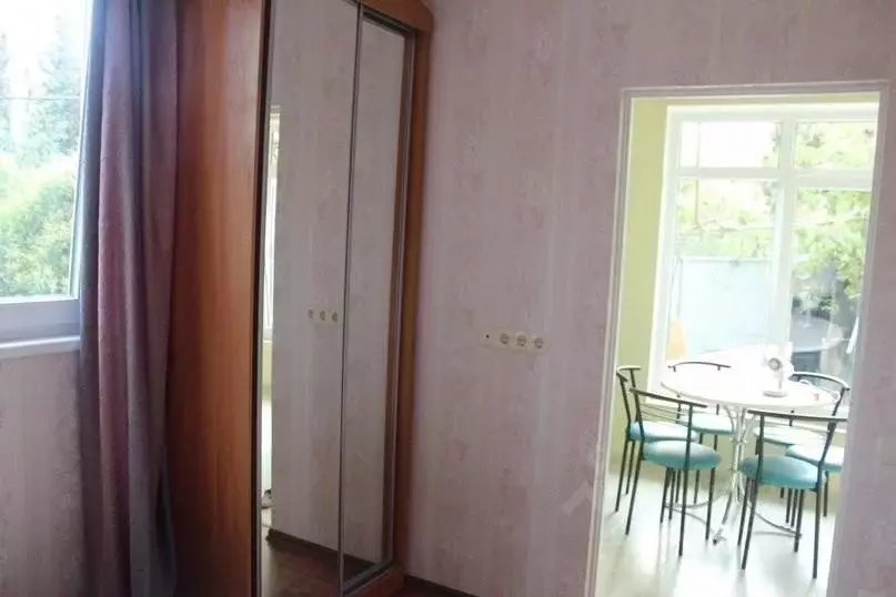 2-к кв. Крым, Ялта ул. Спендиарова, 16 (40.0 м) - Фото 2