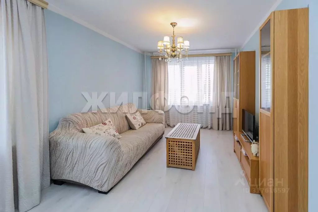 2-к кв. Новосибирская область, Новосибирск Линейная ул., 31/1 (46.5 м) - Фото 1