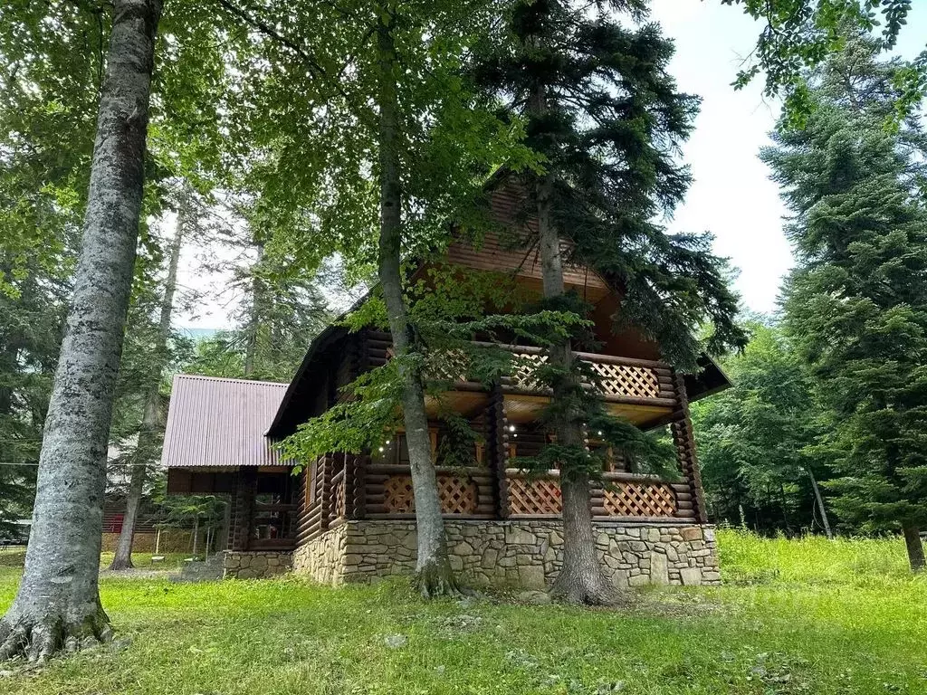 Дом в Карачаево-Черкесия, Зеленчукский район, с. Архыз ул. Банковская, ... - Фото 2