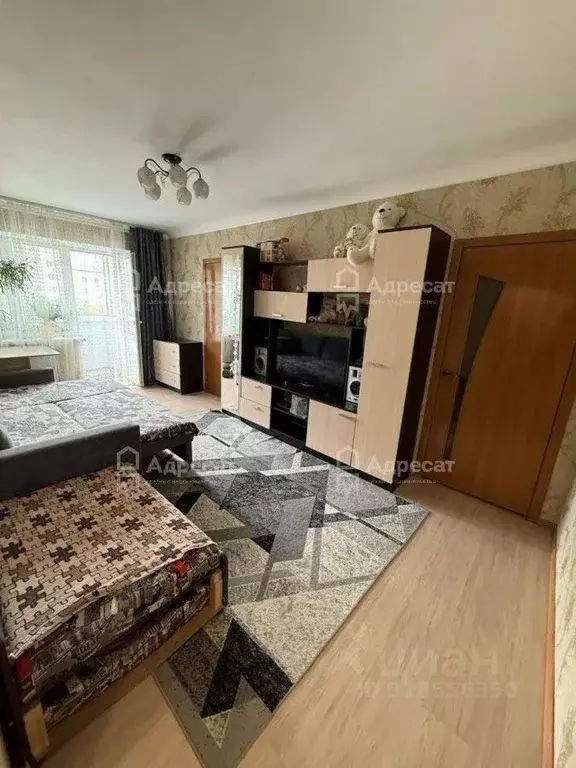 2-к кв. Волгоградская область, Волгоград ул. Маршала Еременко, 29 ... - Фото 0