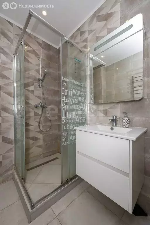 2-комнатная квартира: Зеленоградск, улица Потёмкина, 20А (46.8 м) - Фото 2