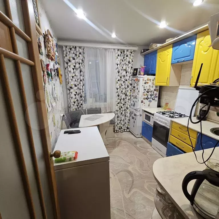 3-к. квартира, 60 м, 5/5 эт. - Фото 1