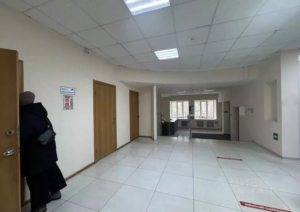 Помещение свободного назначения в Саха (Якутия), Якутск ул. Петра ... - Фото 2