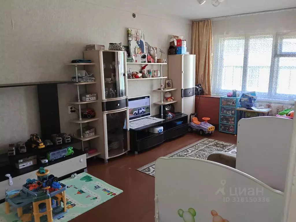 2-к кв. Коми, Сыктывкар Первомайская ул., 119 (42.0 м) - Фото 0