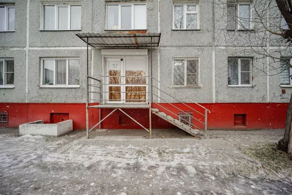 Помещение свободного назначения в Омская область, Омск ул. 1-я ... - Фото 2
