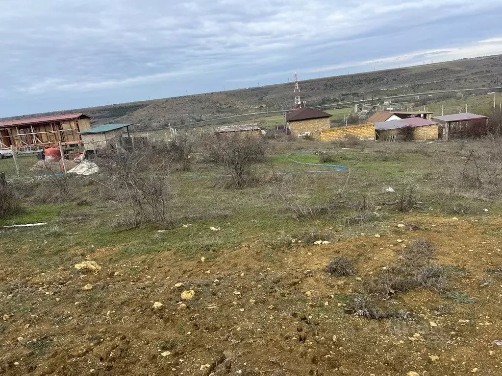 Участок в Крым, Бахчисарайский район, с. Тенистое ул. Алиме ... - Фото 1