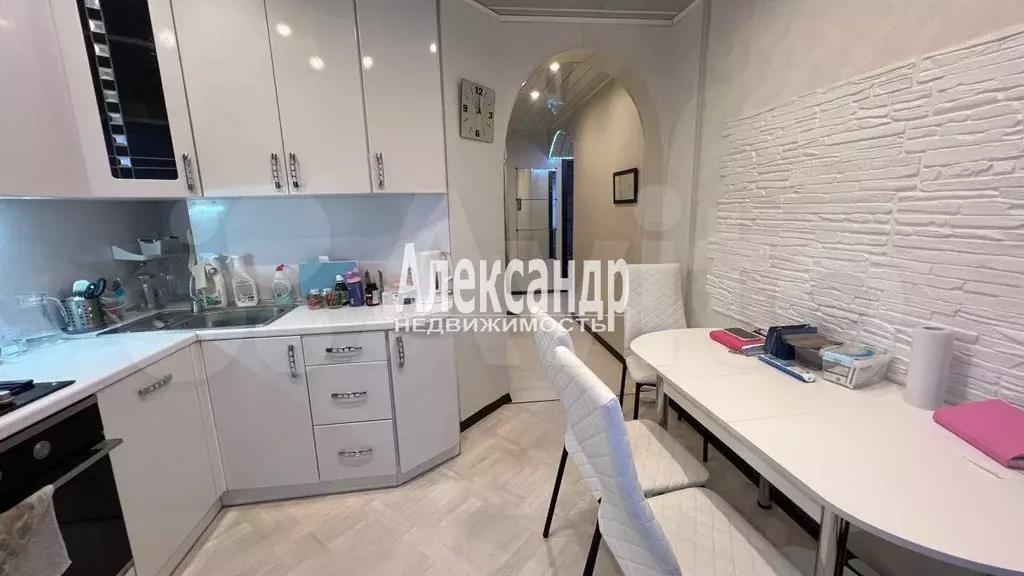 4-к. квартира, 73,2 м, 1/5 эт. - Фото 1