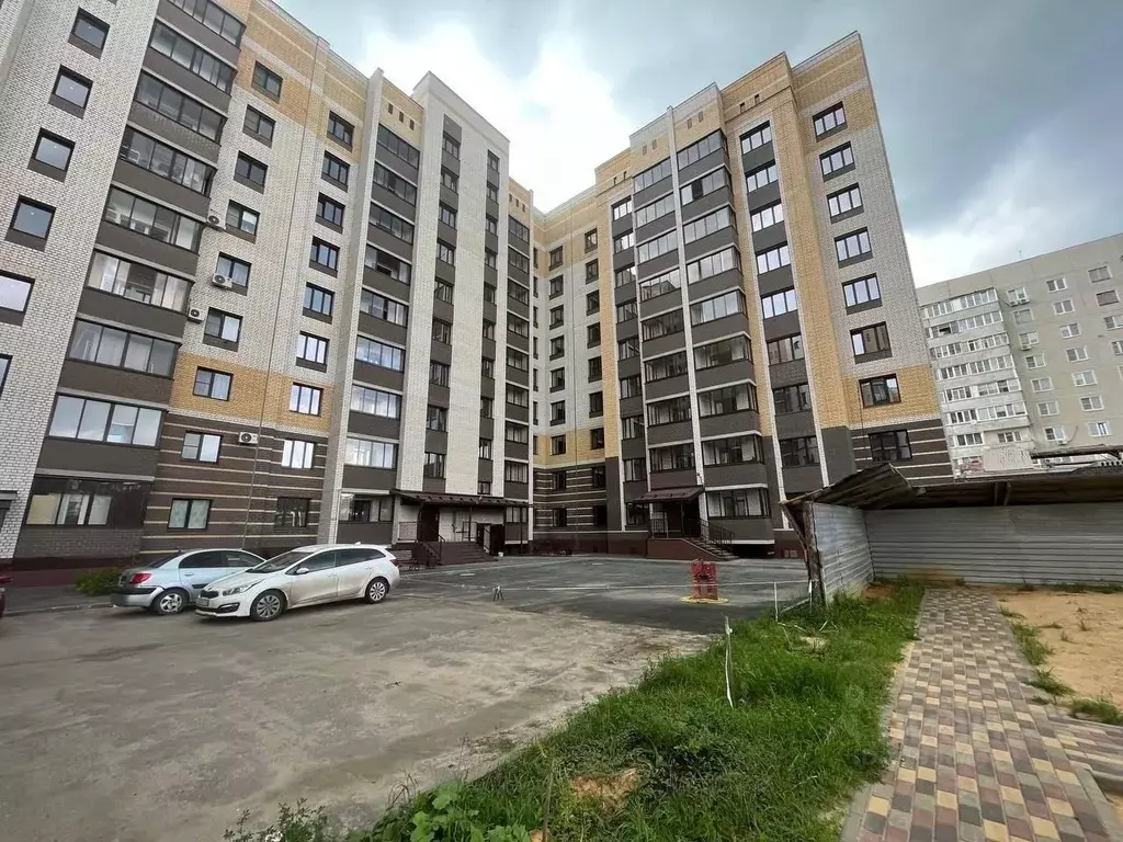 3-к кв. Тамбовская область, Тамбов Астраханская ул., 181 (79.1 м) - Фото 1