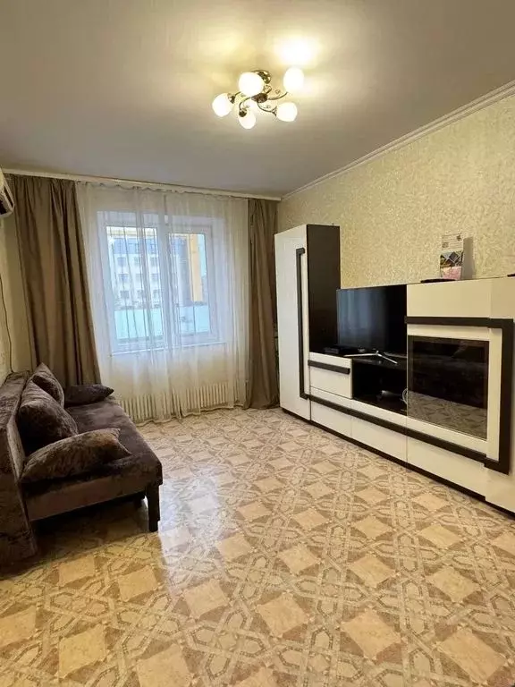 1-к кв. Татарстан, Казань Чистопольская ул., 43 (36.0 м) - Фото 1