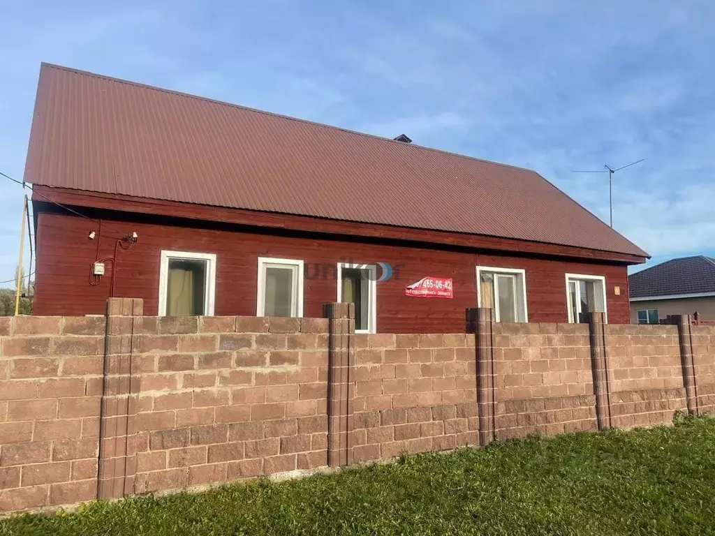 Дом в Башкортостан, Нуримановский район, Байгильдинский сельсовет, с. ... - Фото 2