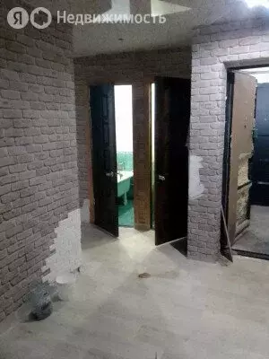 4-комнатная квартира: Нижний Тагил, улица Пархоменко, 145 (63.8 м) - Фото 2