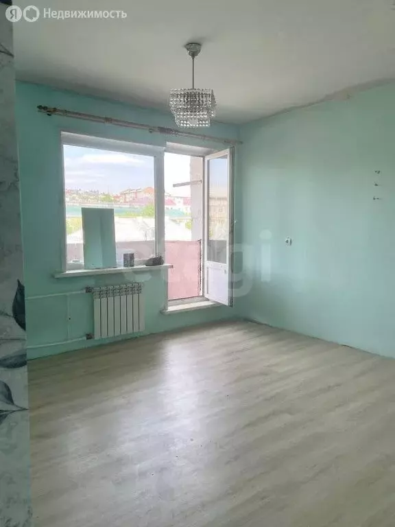 3-комнатная квартира: Улан-Удэ, улица Гагарина, 83 (63.2 м) - Фото 0