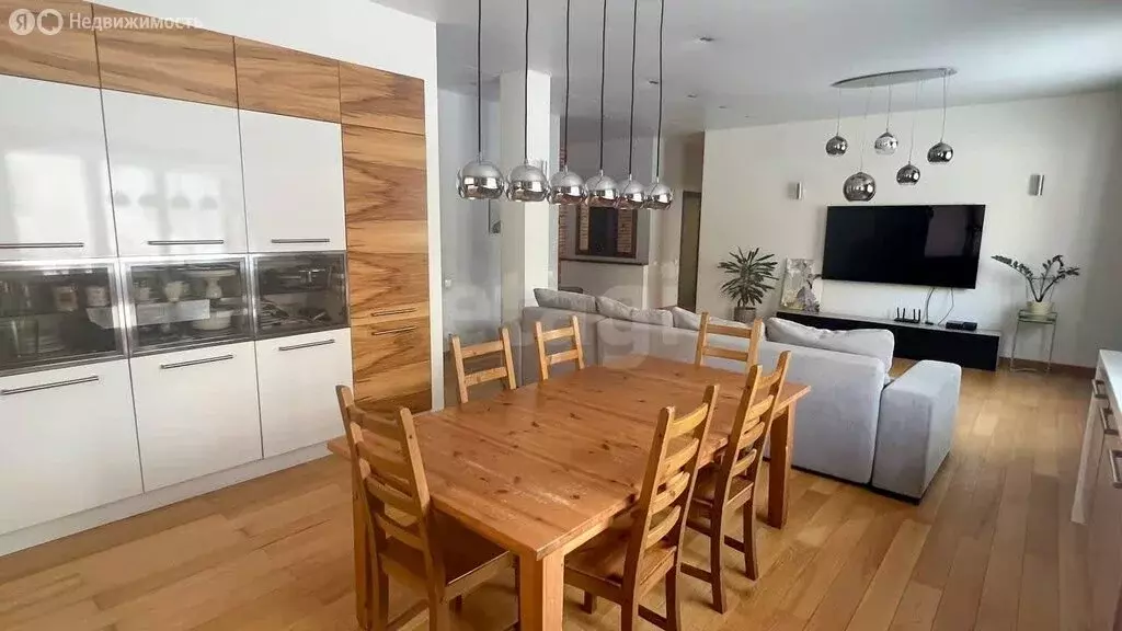 3-комнатная квартира: Новосибирский район, рабочий посёлок Краснообск, ... - Фото 1