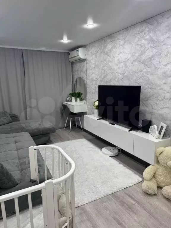 1-к. квартира, 40 м, 6/9 эт. - Фото 1