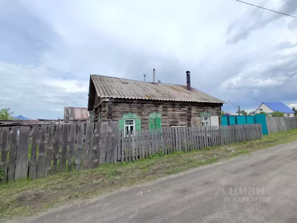Дом в Курганская область, Притобольный муниципальный округ, с. ... - Фото 1