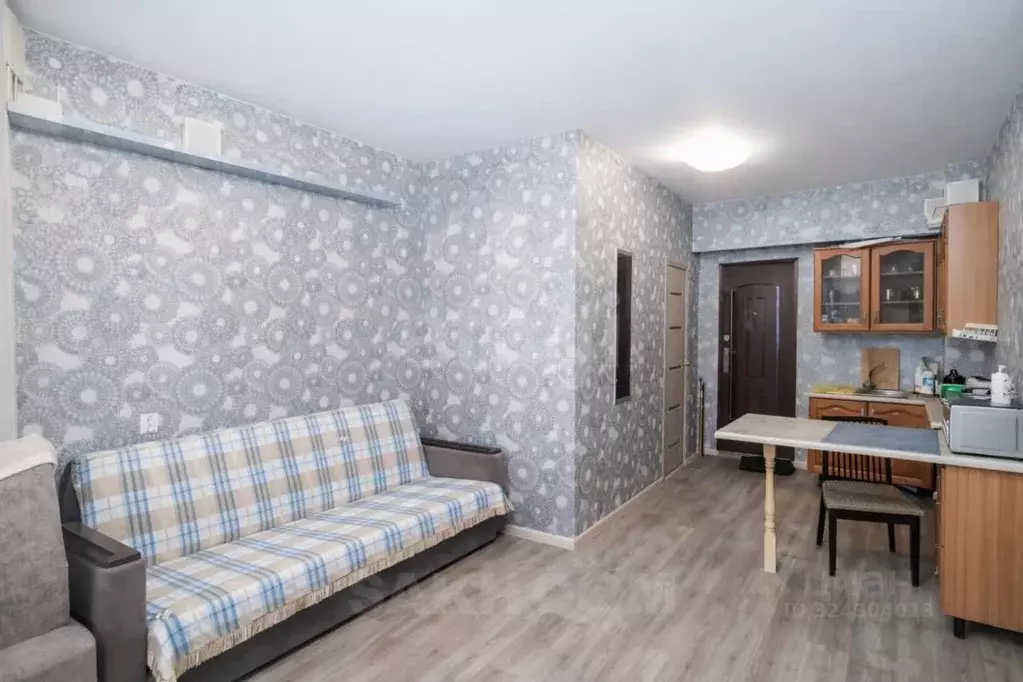 Студия Сахалинская область, Южно-Сахалинск просп. Победы, 81 (22.0 м) - Фото 1