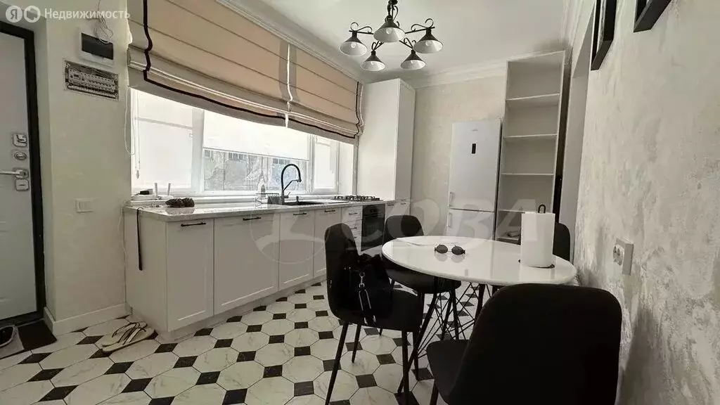 2-комнатная квартира: Махачкала, улица Комарова, 13 (43.5 м) - Фото 1
