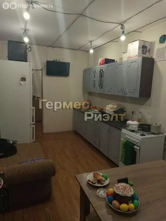 2-комнатная квартира: Ессентуки, Средняя улица, 9 (59.7 м) - Фото 1