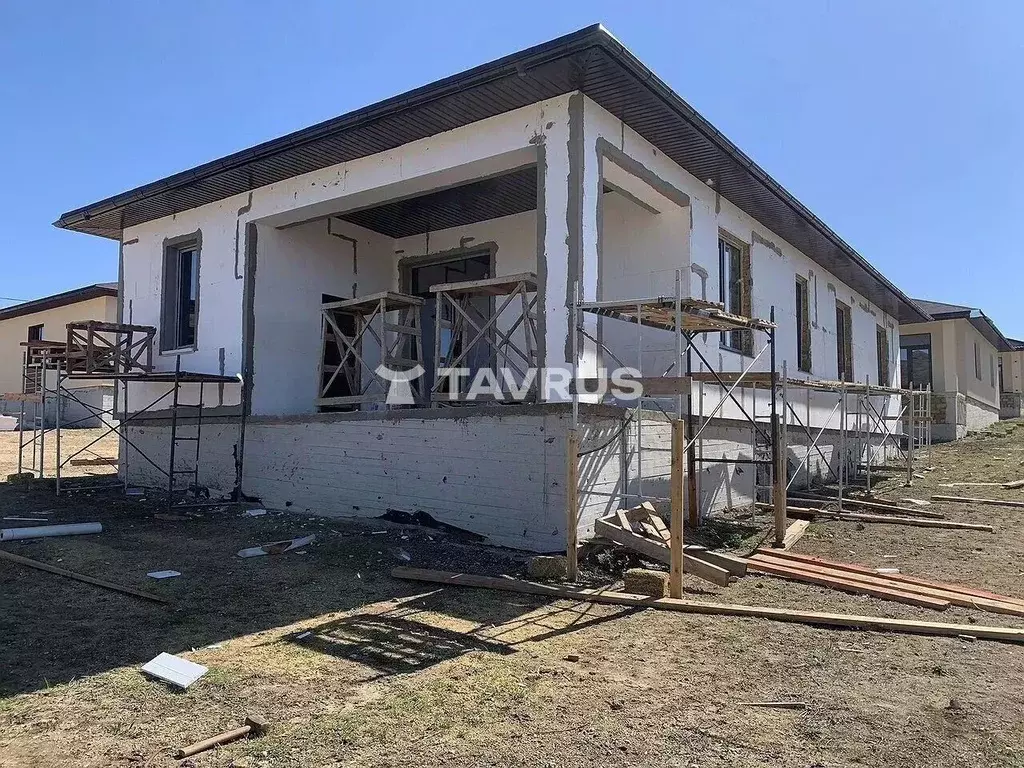 Дом в Крым, Симферопольский район, с. Мирное  (130 м) - Фото 2