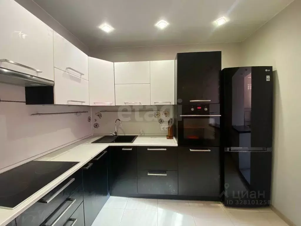 1-к кв. Владимирская область, Ковров ул. Строителей, 15/2 (42.6 м) - Фото 1